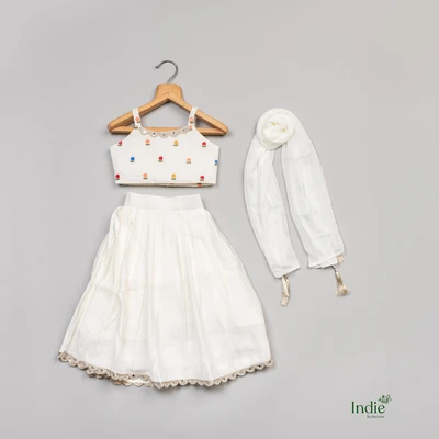 Floral Embroidered Golden Lace Choli