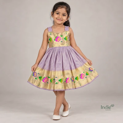 Lilac Scalloped Sleeve Paithani Frock